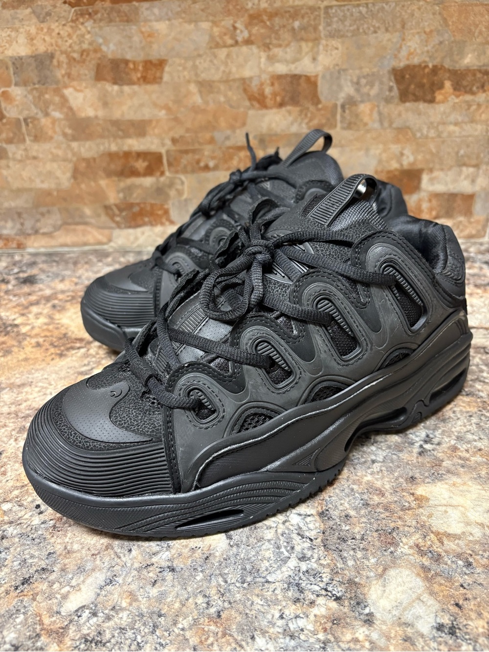 Osiris D3 2001 Triple Black Skateboarding Sneakers Mens Size 10.5